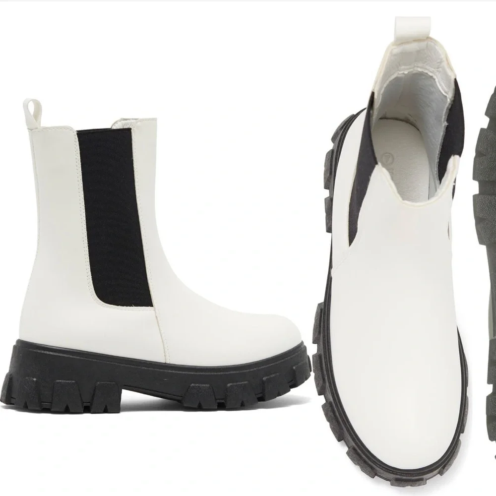 Platform Boots - Picture 3 of 6